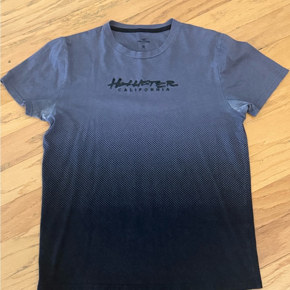 Hollister Men’s Gray Ombré  Short Sleeve Tee Classic Casual